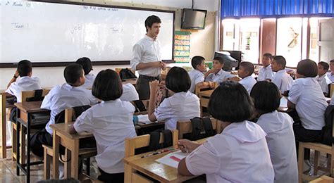 english language schools in thailand